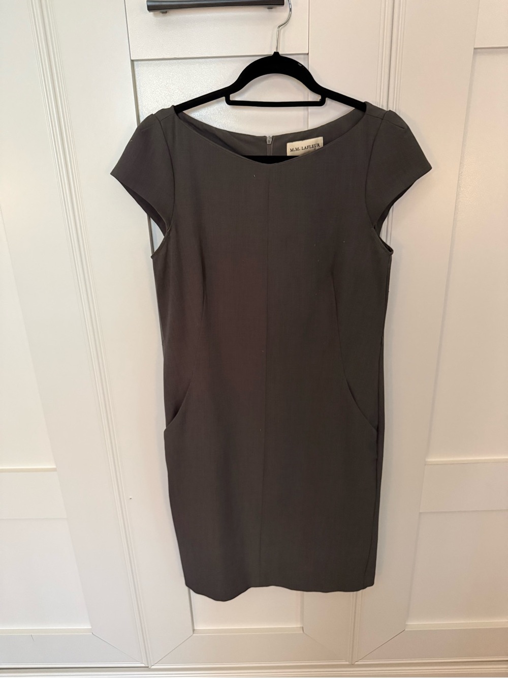 MM Lafleur Charcoal Cap-Sleeve Sheath Dress